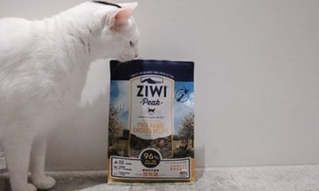 ZIWI巔峰風乾肉片．濃濃鮮味讓人上癮