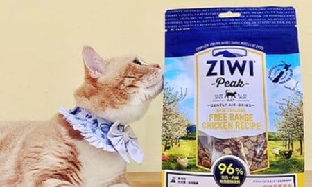 ZIWI巔峰風乾肉片．這款是我們家的固定班底