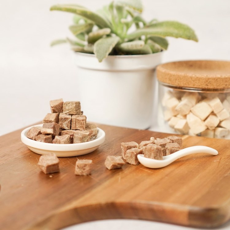 Hyperr超躍 牛肉鮭魚立方 凍乾零食 (貓零食|原肉零食)