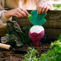 ZippyPaws 吵鬧蔬果攤 皺紋櫻桃蘿蔔 啾啾聲 狗玩具 寵物玩具